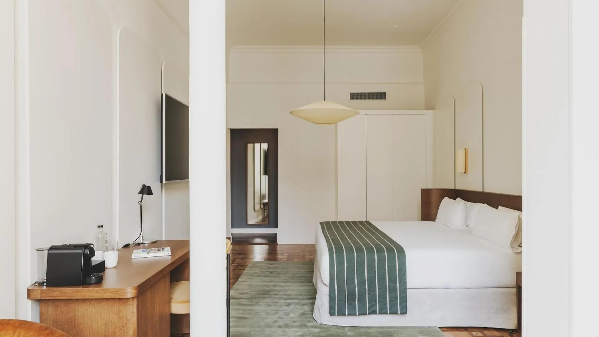 ****  Hotel Regina Barcelona Espanha